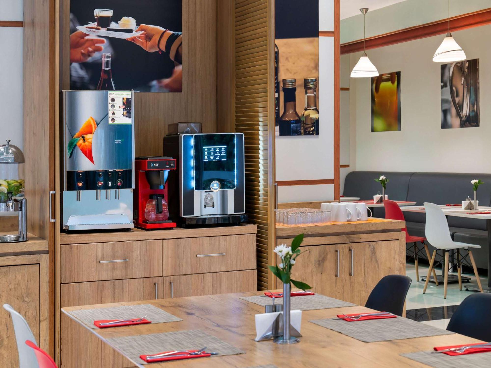 Ibis Gaziantep Hotel Bagian luar foto