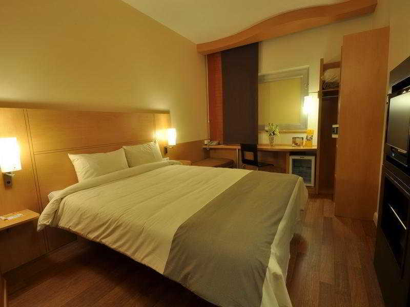 Ibis Gaziantep Hotel Bagian luar foto
